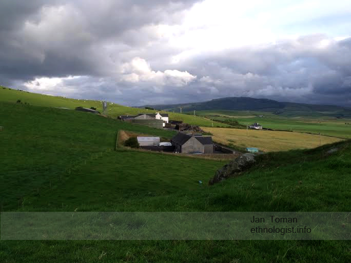 Foto: Jan Toman Pohled na farmy u Campbletownu. Foto: Jan Toman