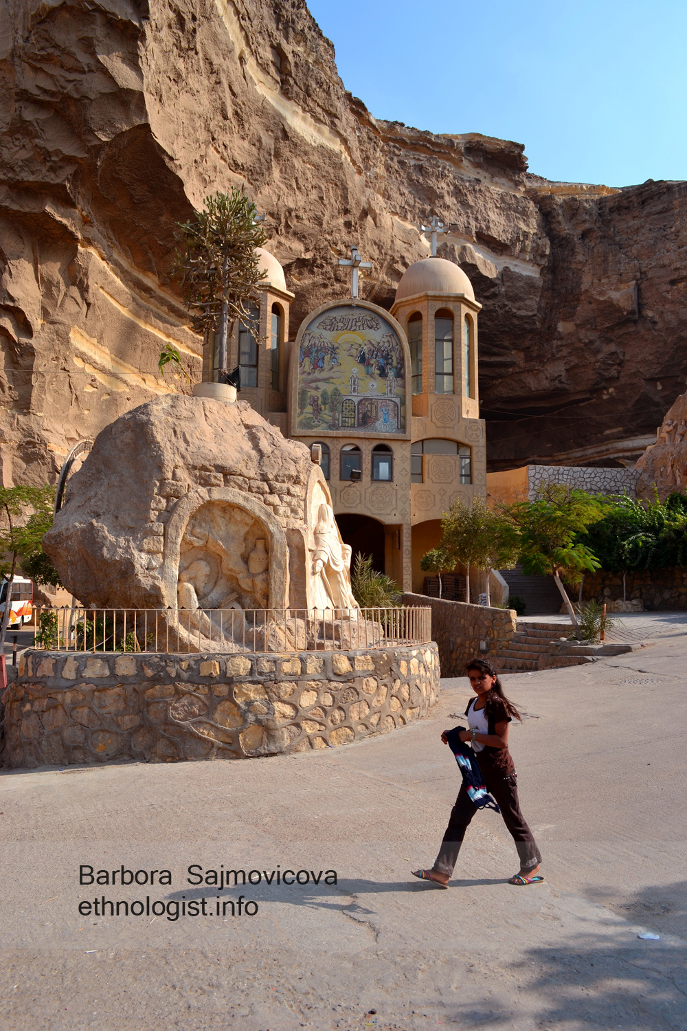 Foto: Barbora Šajmovičová Průčelí kostela sv. Šimona. Foto: Barbora Šajmovičová, 2011.