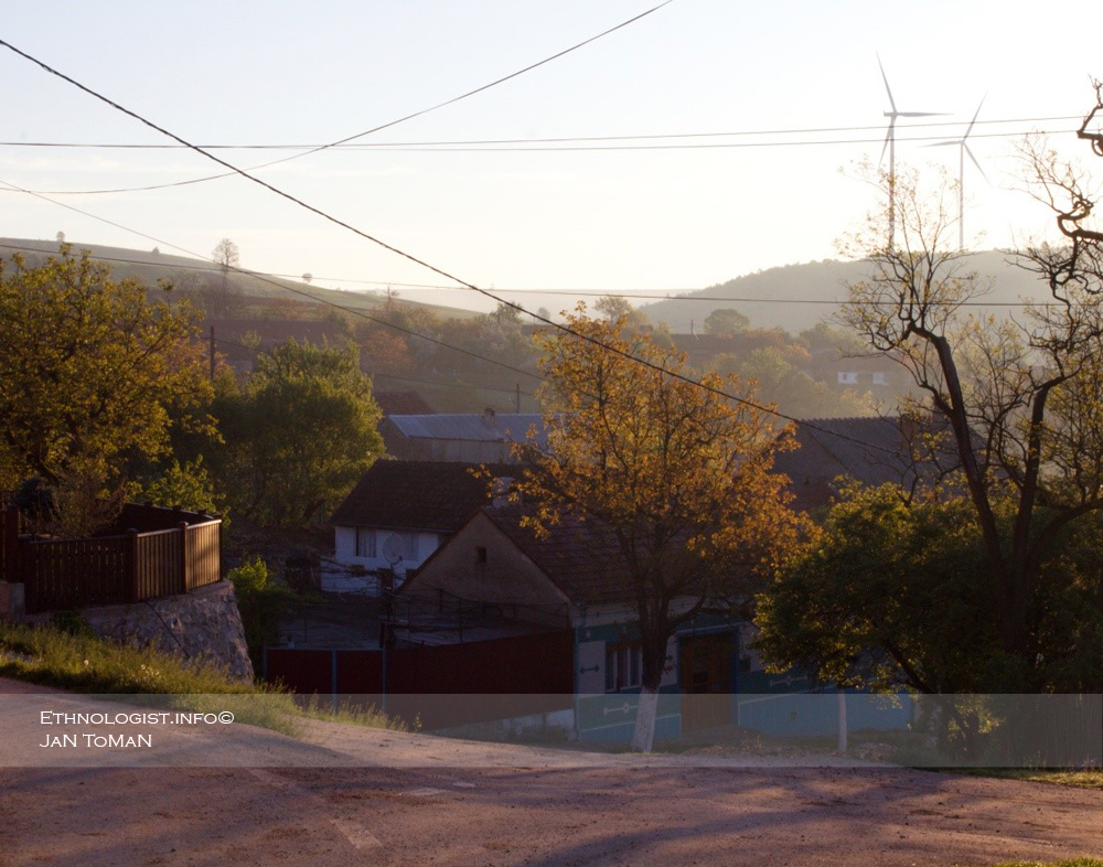 Foto: Jan Toman Svatá Helena při východu slunce. Foto: Jan Toman, Rumunsko, 2016.