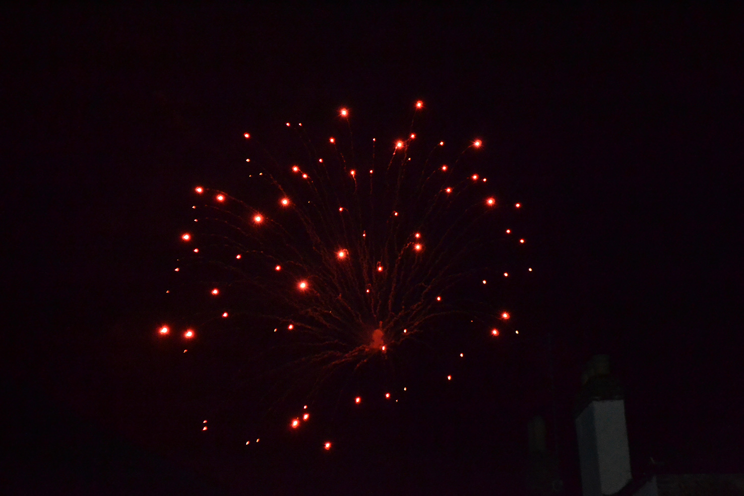 Foto: Barbora Zelenková Barevná světla ohňostrojů každoročně rozjasňují nebe nad anglickou metropolí. Foto: Barbora Zelenková, Londýn, 2015.