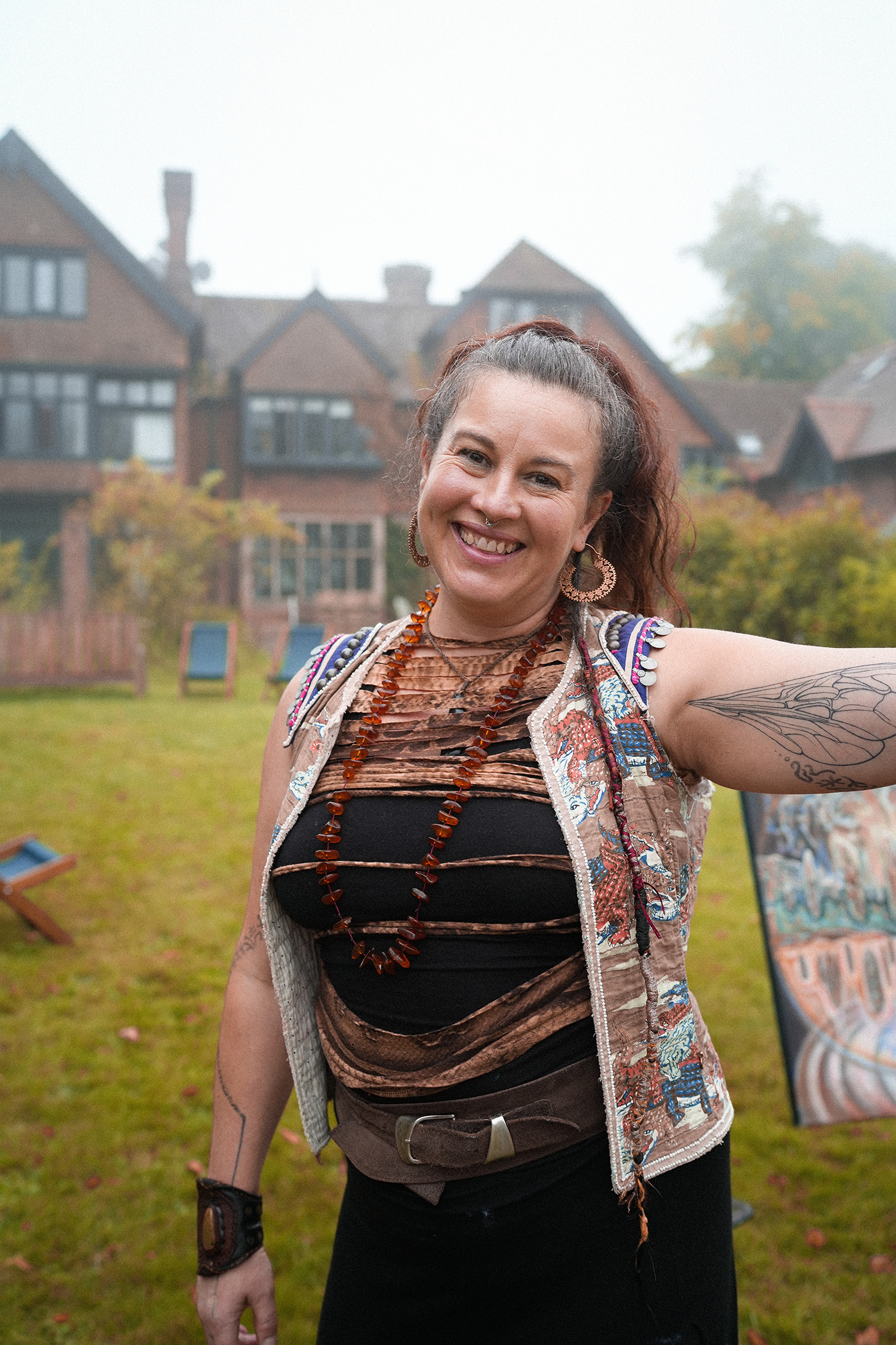 Photo: Barbora Zelenkova Residing in the English countryside marks the dawn of a new artistic era for Melissa. Surrounded by the lush landscapes and ancient echoes of England, she delves into the rich tapestry of local tales, legends, and sacred sites. This immersion deepens her artistic vision, enriching her palette with the mystical and historical inspirations that suffuse the air. Each brushstroke now carries a whisper of English lore, weaving a vibrant confluence of the old and new into her evolving body of work.